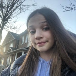 Meet your Posher, Olivia